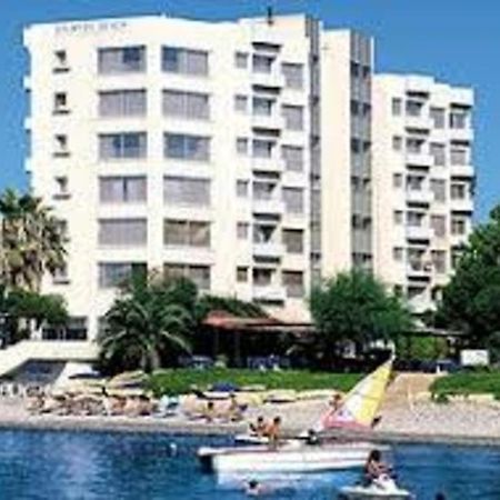 Atlantica Balmyra Beach Лимасол Екстериор снимка